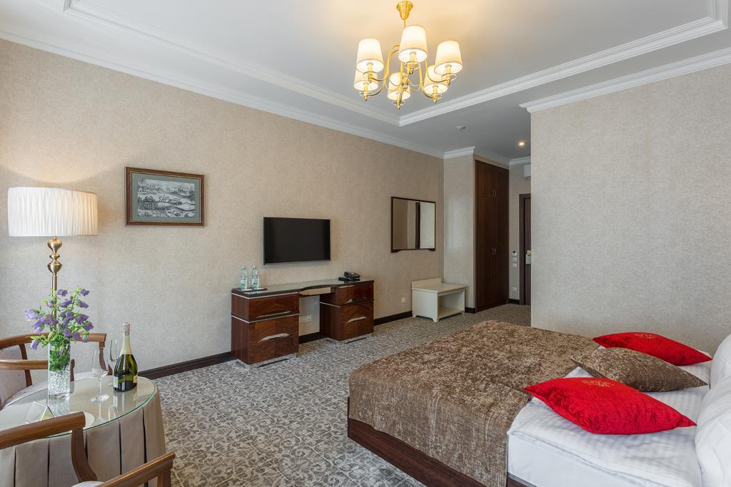De Volan Boutique Hotel Одеса Екстериор снимка