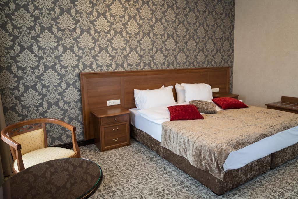De Volan Boutique Hotel Одеса Екстериор снимка