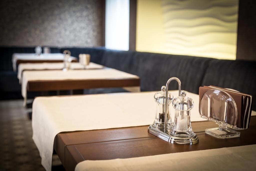 De Volan Boutique Hotel Одеса Екстериор снимка